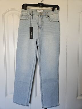 Fashion Nova Light Blue High-Rise Straight Jeans